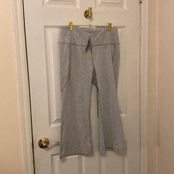 Gray Baleaf Yoga Workout Capris Lounge Flare Pants Casual Bootcut w Side Pockets - Picture 8 of 10